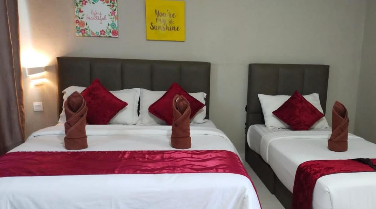 Destini Akef Villa Pantai Cenang  Exterior photo
