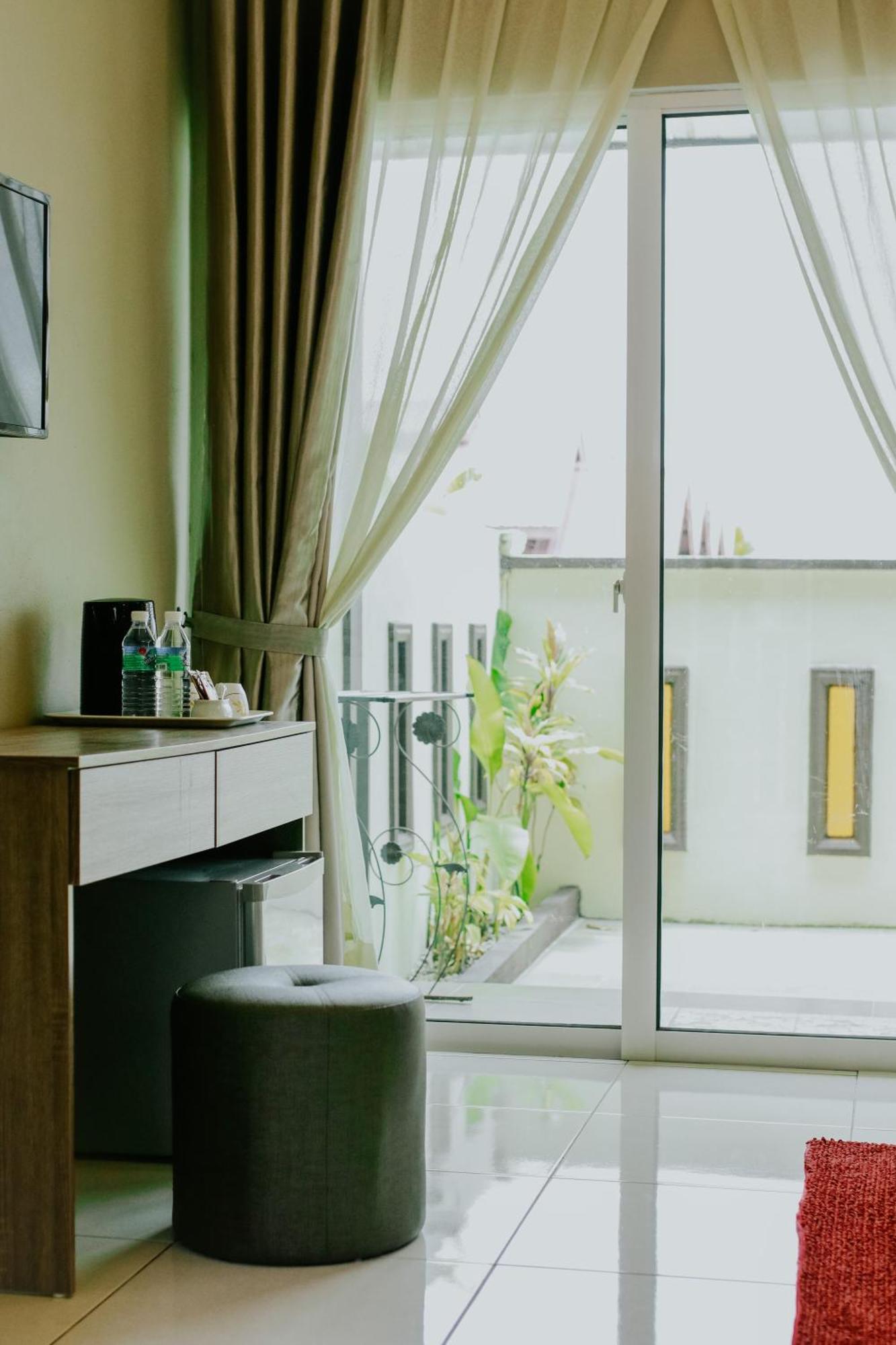 Destini Akef Villa Pantai Cenang  Exterior photo