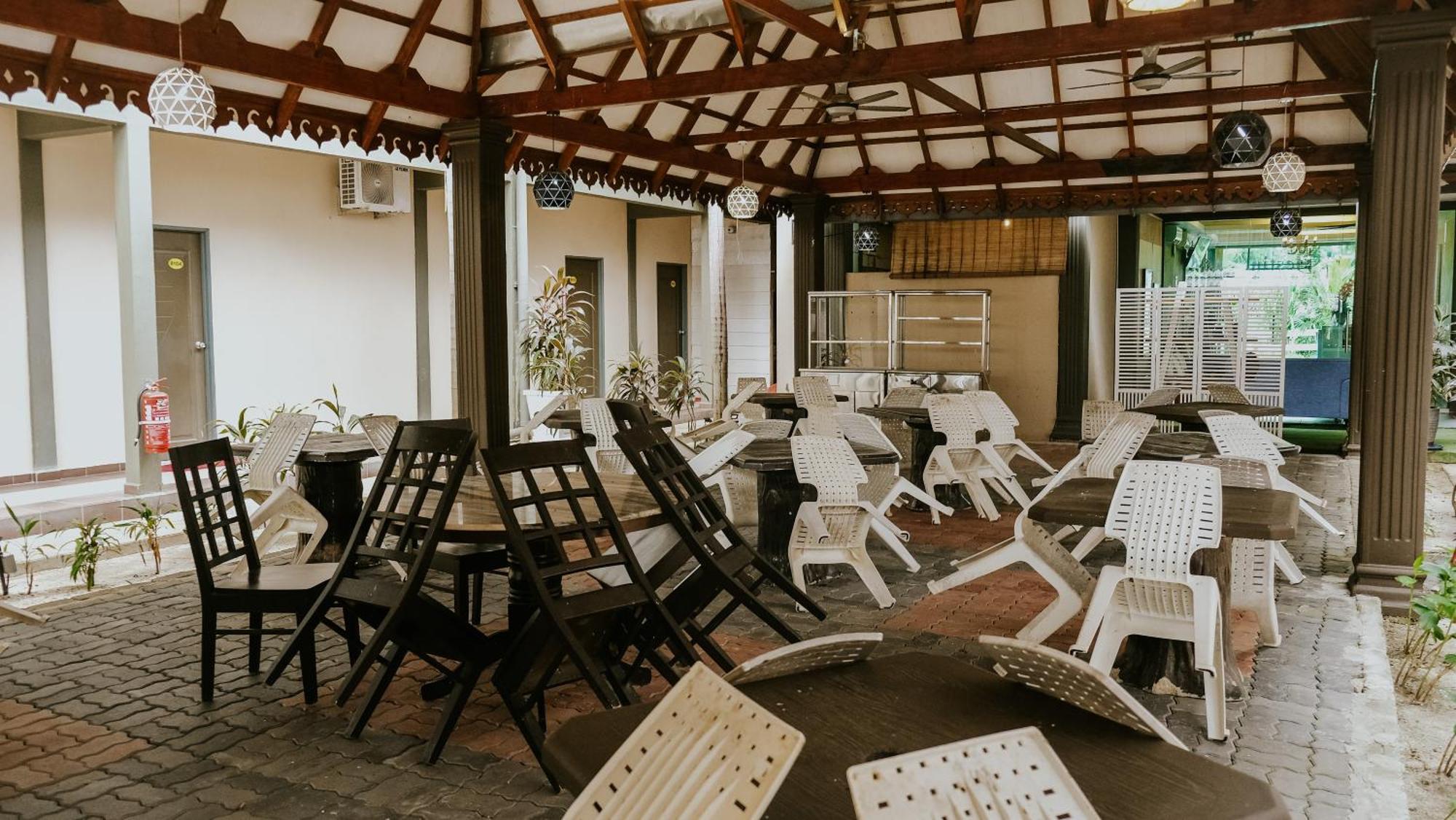 Destini Akef Villa Pantai Cenang  Exterior photo